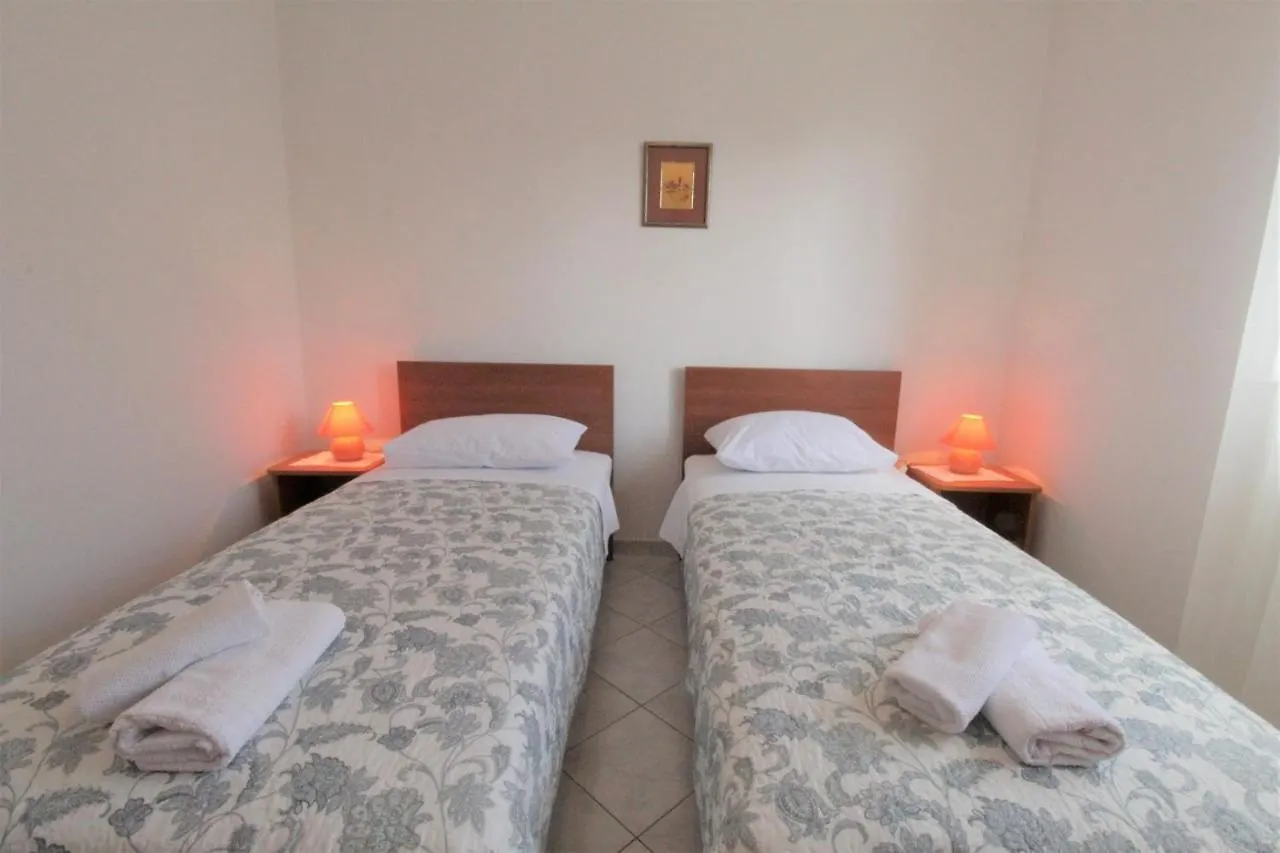 Penzion Apartments With Pool Albina Umag