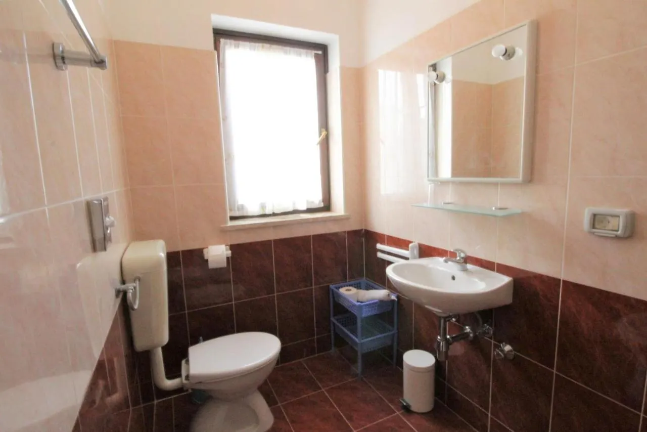 Apartments With Pool Albina Umag Penzion