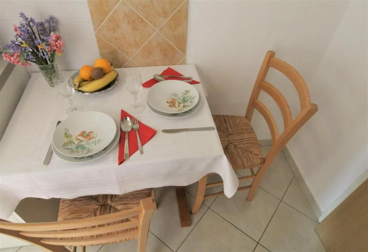 Apartments With Pool Albina Umag Penzion