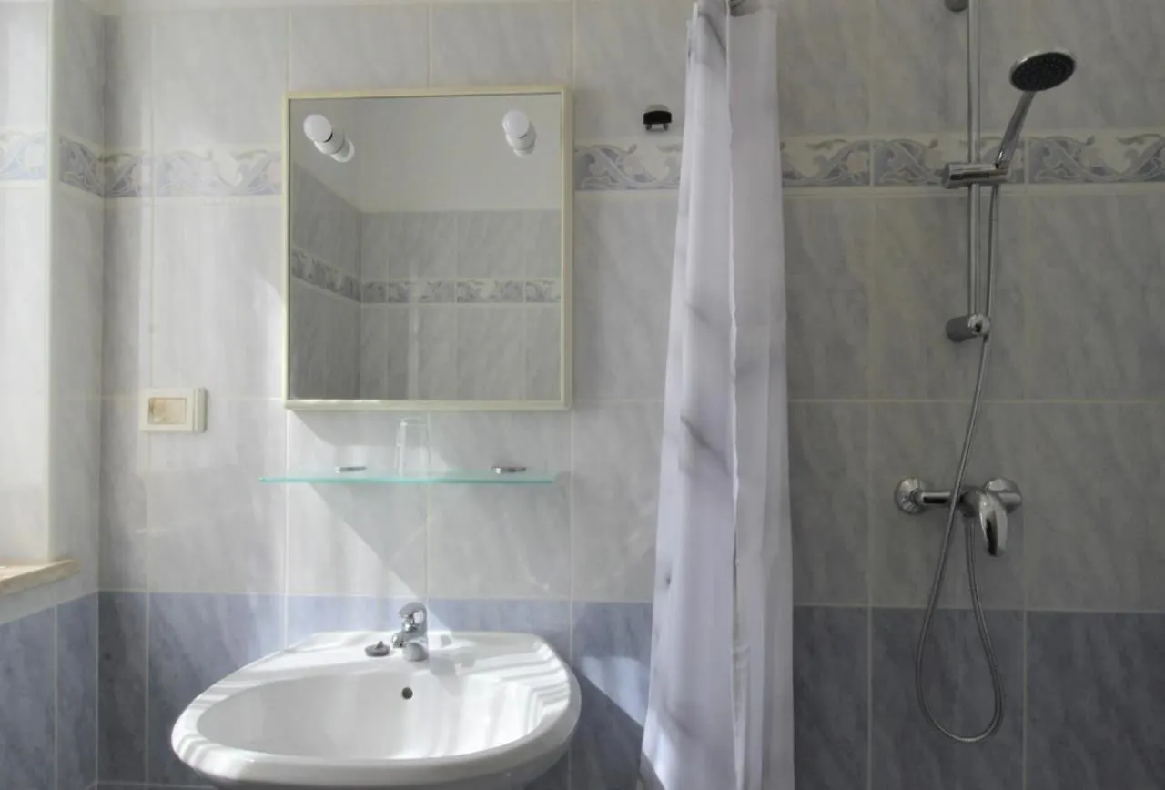 Valizza Apartments With Pool Albina 4*,  סלובניה