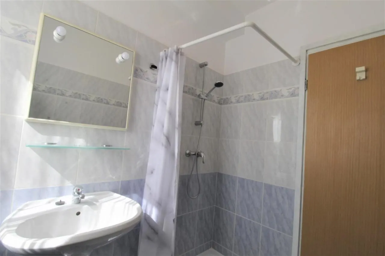 Apartments With Pool Albina Valizza Gasthof