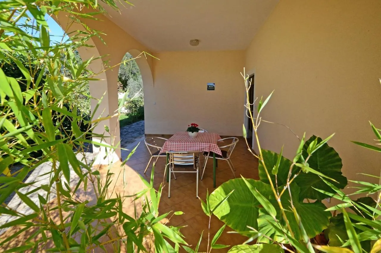 Apartments With Pool Albina Valizza Slowenien